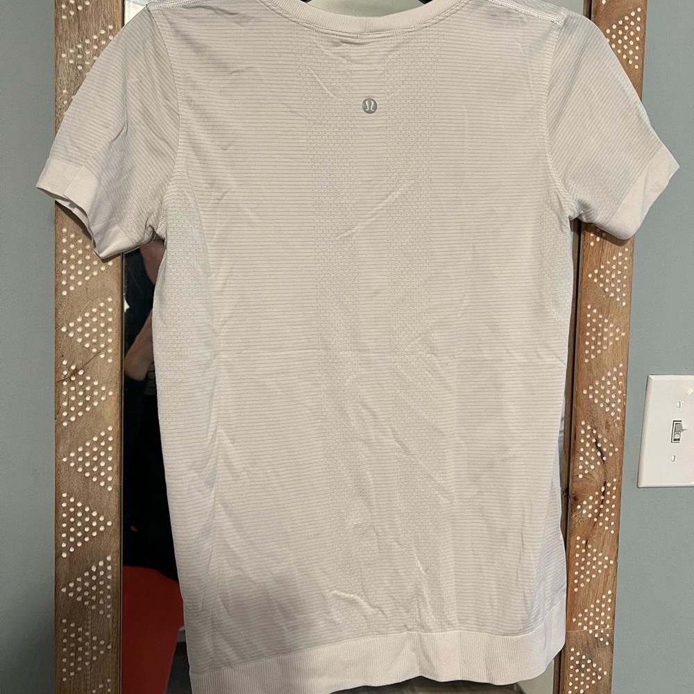 Lulu Lemon Workout Tee
